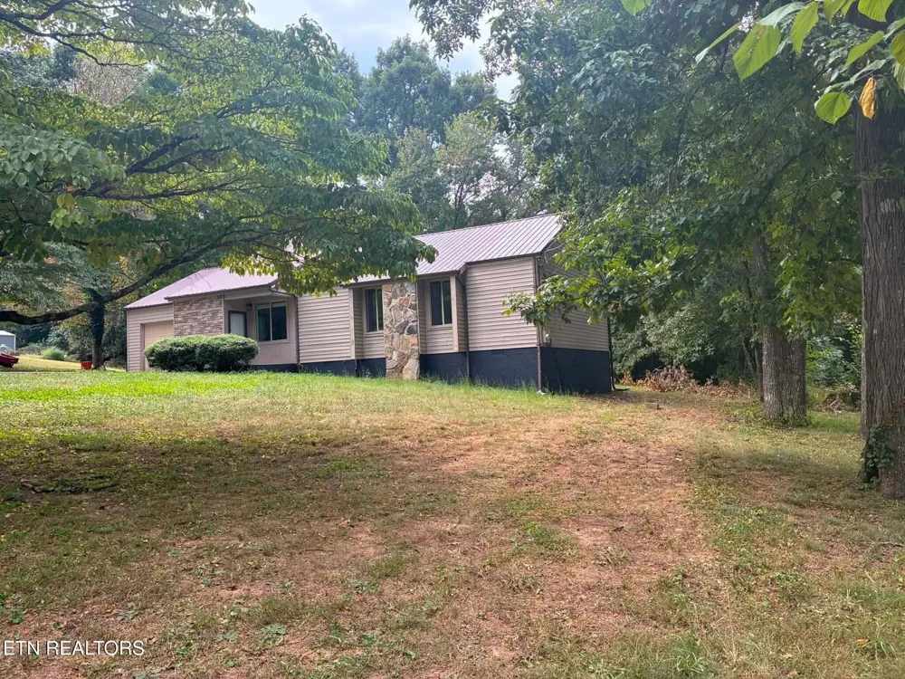 158 Tango Drive Madisonville, TN 37354