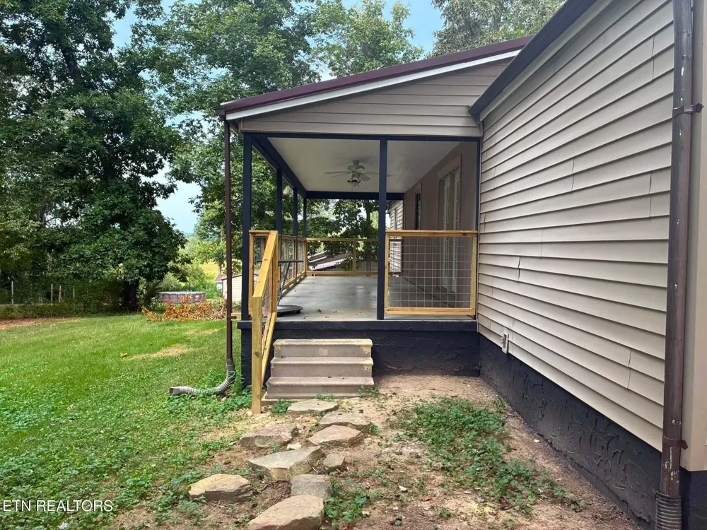 158 Tango Drive Madisonville, TN 37354