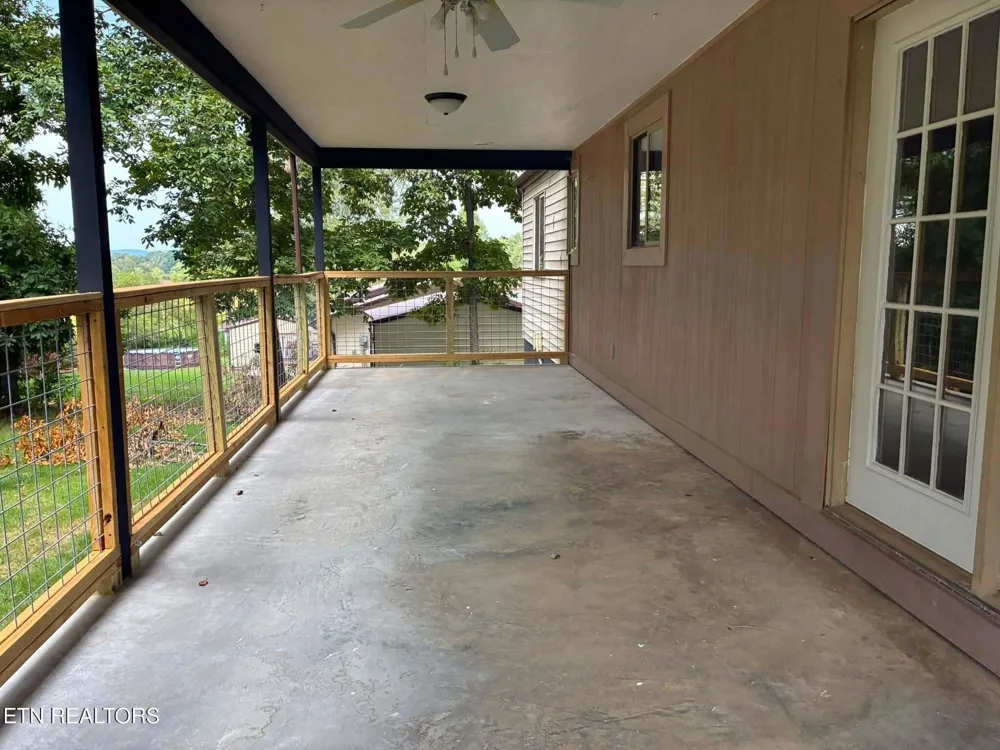 158 Tango Drive Madisonville, TN 37354