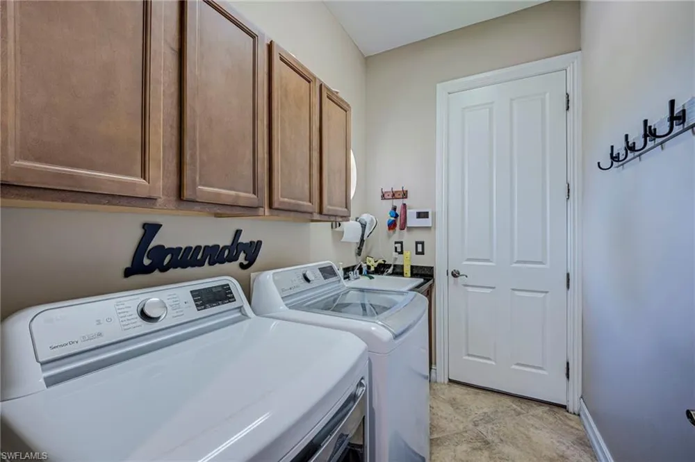 11752 Rosalinda Court Fort Myers, FL 33912