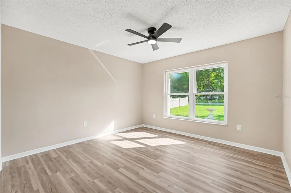 2127 WHITEWOOD AVENUE Spring Hill, FL 34609
