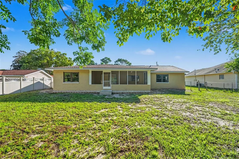2127 WHITEWOOD AVENUE Spring Hill, FL 34609