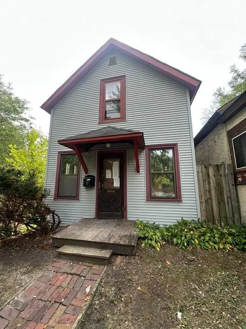 162 Forbes Avenue Saint Paul, MN 55102