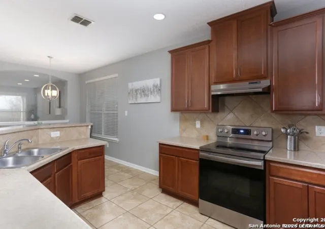 5413 Caraway Bend San Antonio, TX 78238