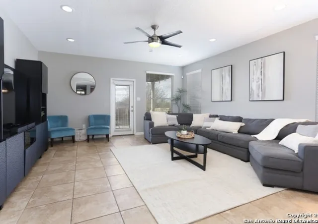 5413 Caraway Bend San Antonio, TX 78238