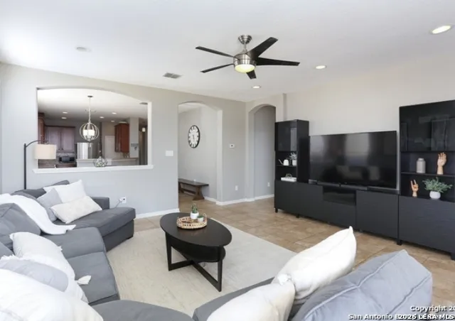 5413 Caraway Bend San Antonio, TX 78238