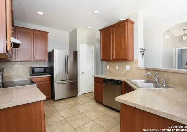 5413 Caraway Bend San Antonio, TX 78238
