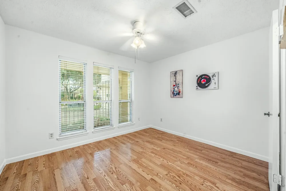 13314 Agarita Lane Houston, TX 77083