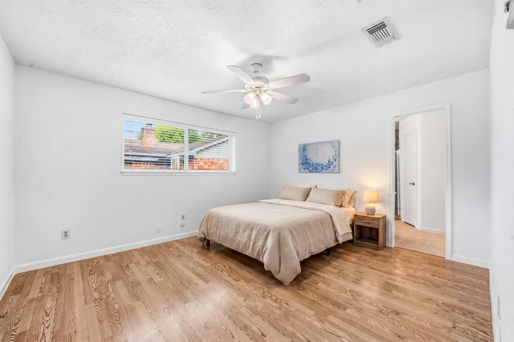 13314 Agarita Lane Houston, TX 77083