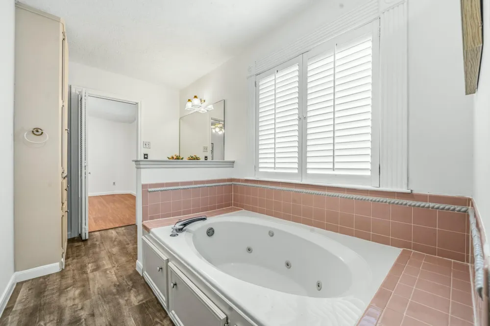 13314 Agarita Lane Houston, TX 77083