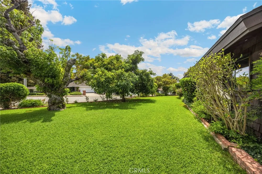 1160 Alta Mesa Brea, CA 92821
