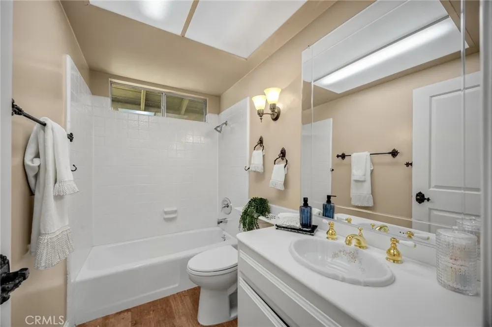 1160 Alta Mesa Brea, CA 92821
