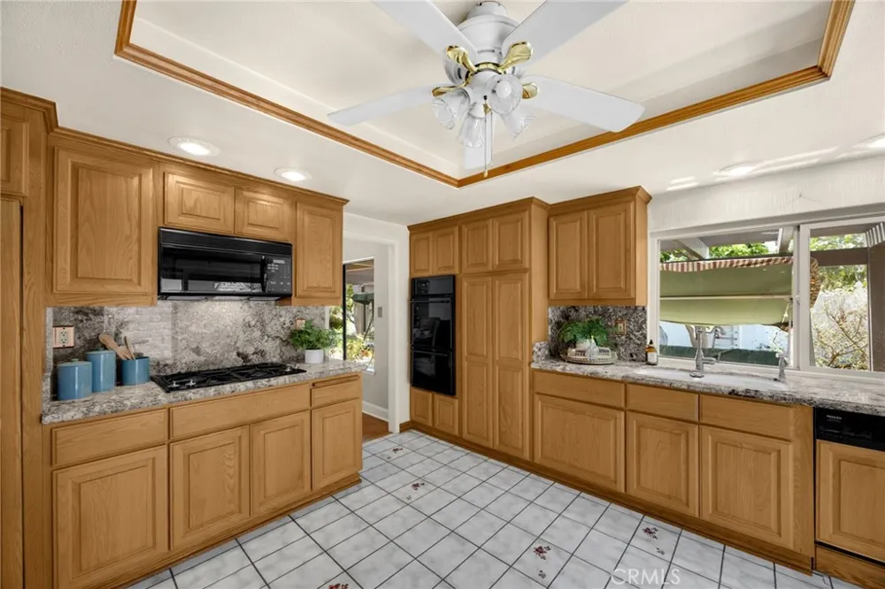 1160 Alta Mesa Brea, CA 92821