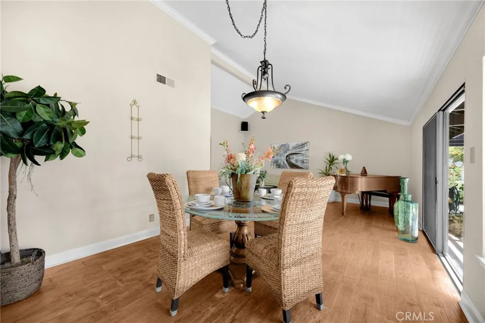 1160 Alta Mesa Brea, CA 92821