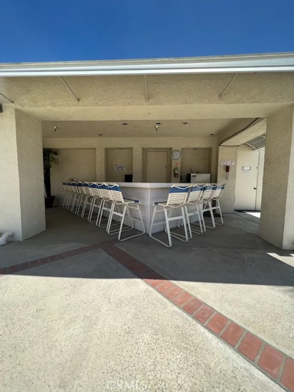 1295 S Cawston Avenue Hemet, CA 92545