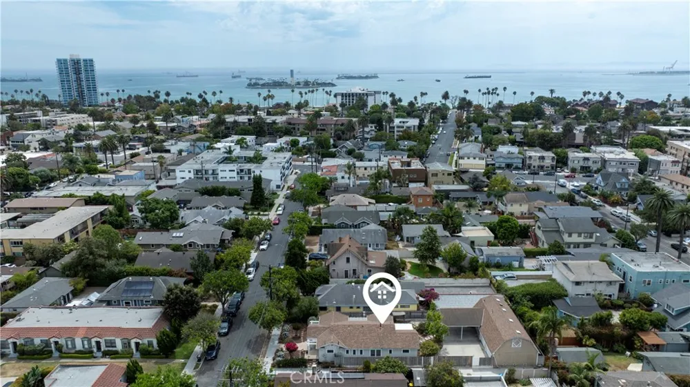 261 Wisconsin Long Beach, CA 90803