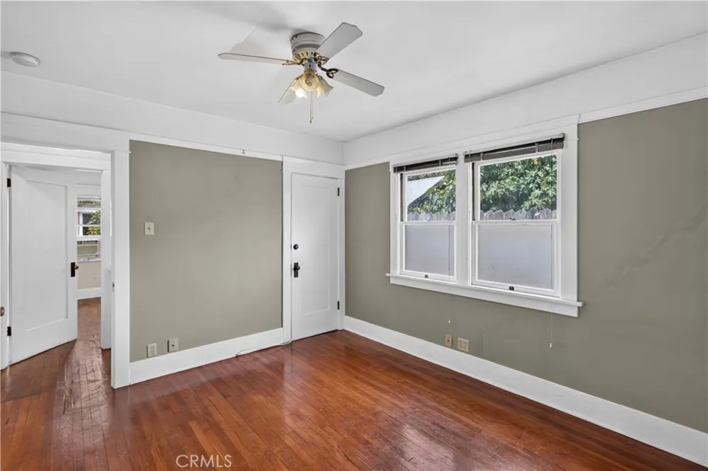 261 Wisconsin Long Beach, CA 90803