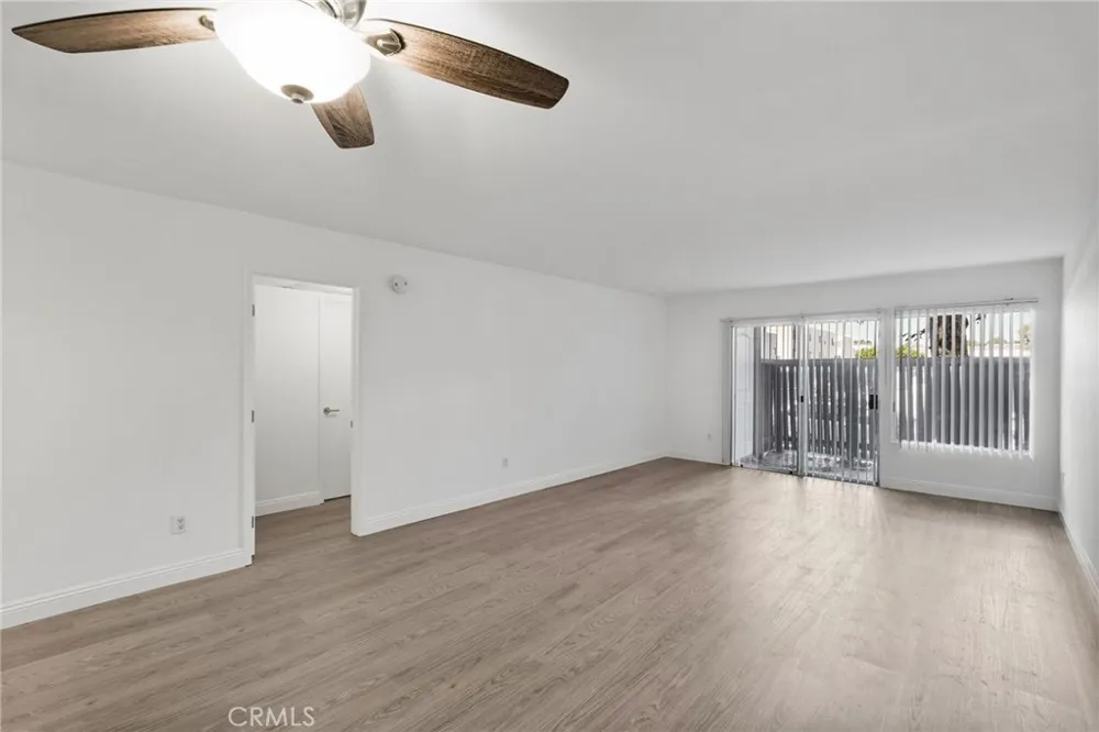 18350 Hatteras Street #178 Tarzana, CA 91356