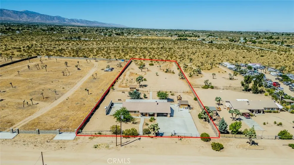 11940 Pacific Phelan, CA 92371