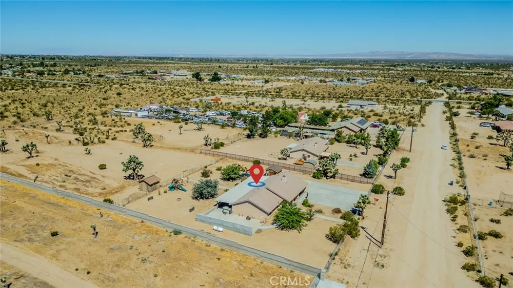 11940 Pacific Phelan, CA 92371