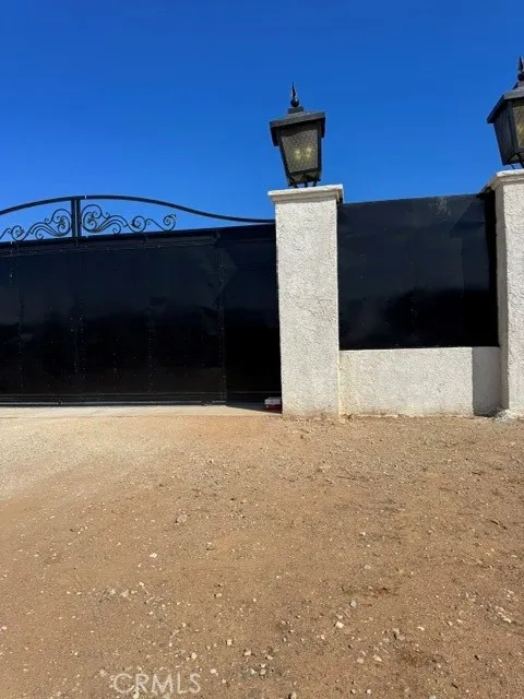 Easy Acton, CA 93510