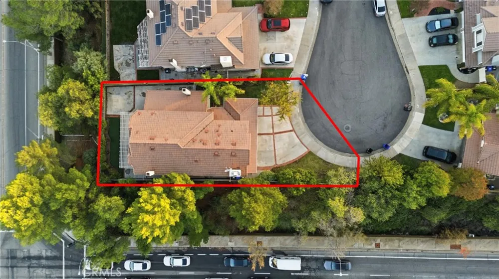 28360 Easton Lane Saugus, CA 91350