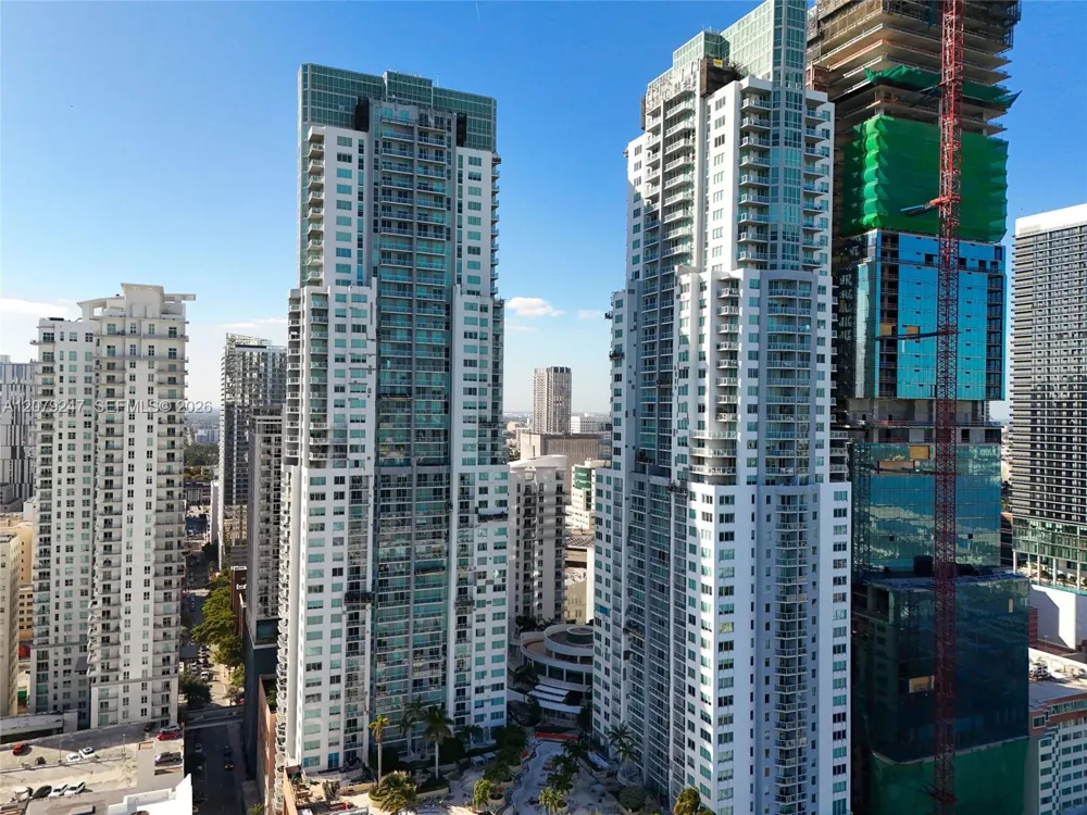 253 NE 2nd St #1007 Miami, FL 33132