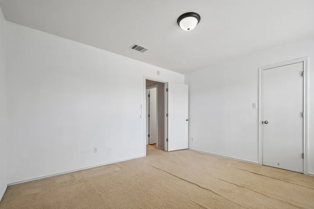 263 Quarter Avenue Buda, TX 78610