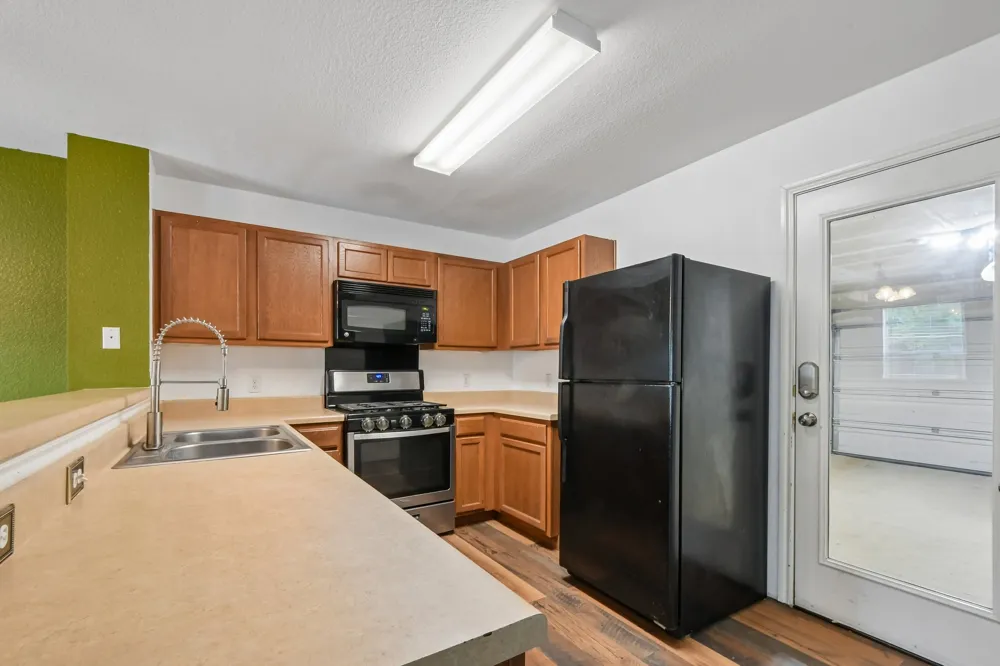 263 Quarter Avenue Buda, TX 78610