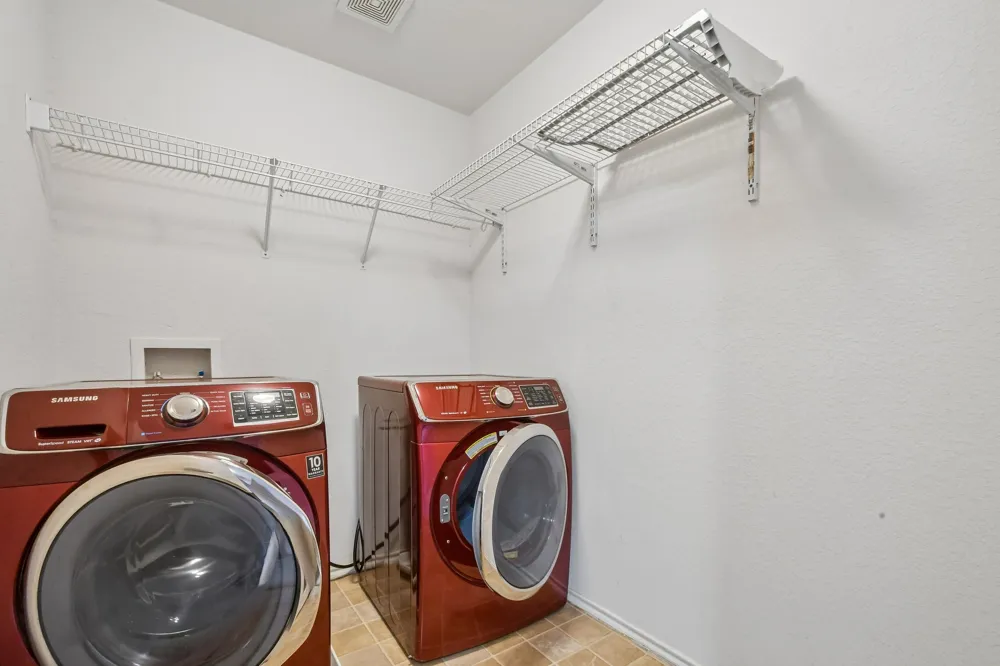 263 Quarter Avenue Buda, TX 78610