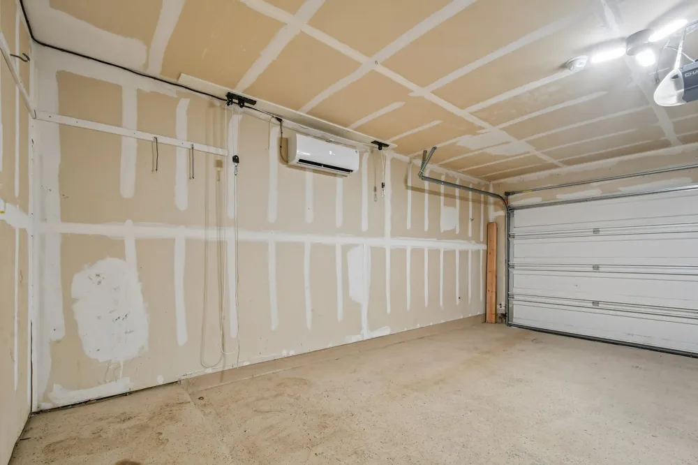263 Quarter Avenue Buda, TX 78610