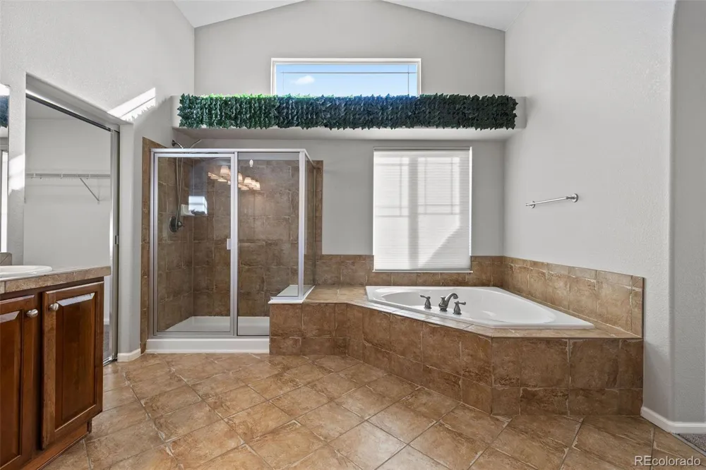 5365 S Haleyville Way Aurora, CO 80016