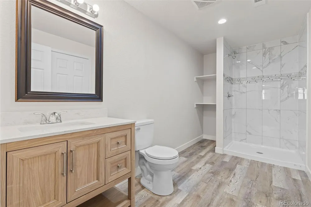 5365 S Haleyville Way Aurora, CO 80016
