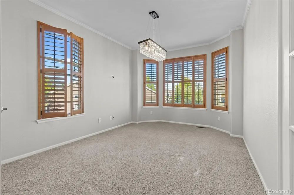 5365 S Haleyville Way Aurora, CO 80016