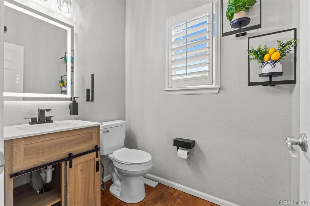 5365 S Haleyville Way Aurora, CO 80016