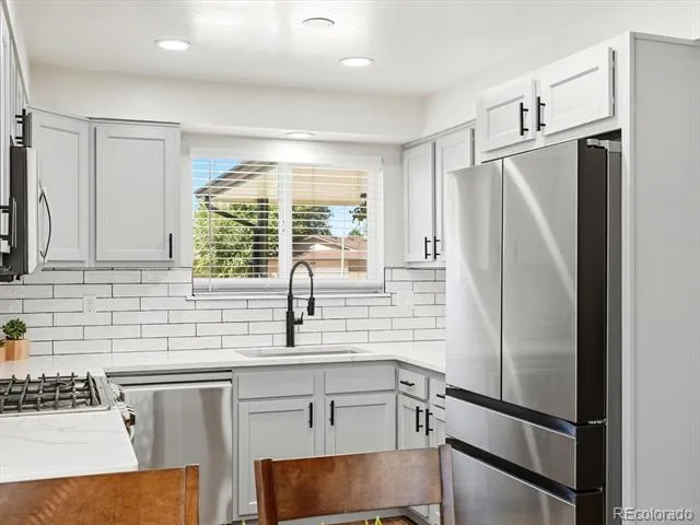 18870 E 16th Place Aurora, CO 80011