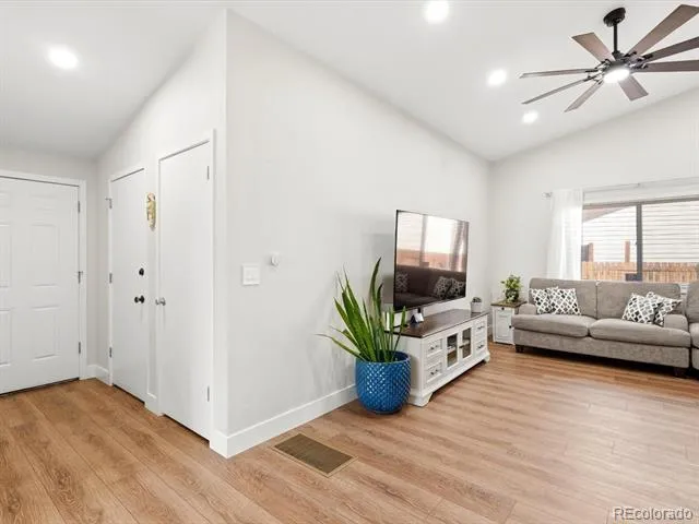 18870 E 16th Place Aurora, CO 80011