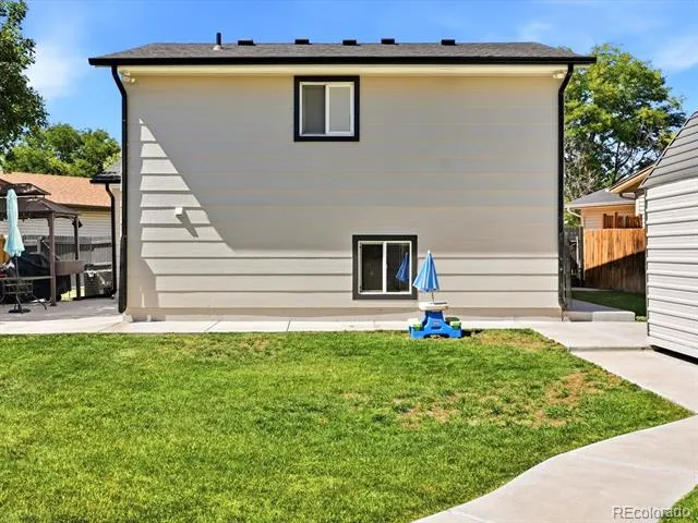 18870 E 16th Place Aurora, CO 80011