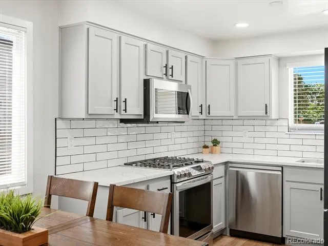 18870 E 16th Place Aurora, CO 80011