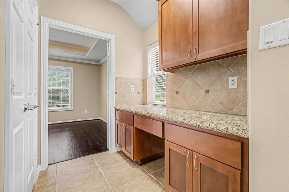 11511 Kingsbarn Court Tomball, TX 77377