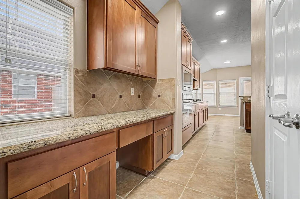 11511 Kingsbarn Court Tomball, TX 77377