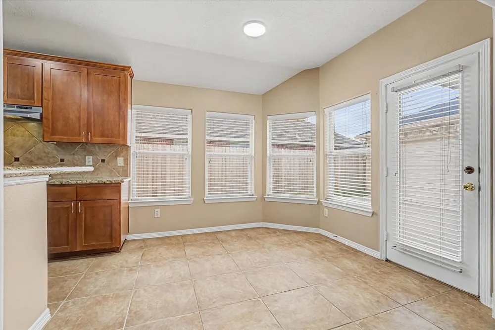 11511 Kingsbarn Court Tomball, TX 77377