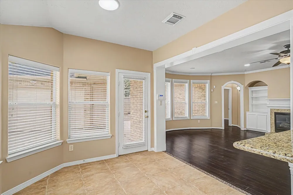 11511 Kingsbarn Court Tomball, TX 77377