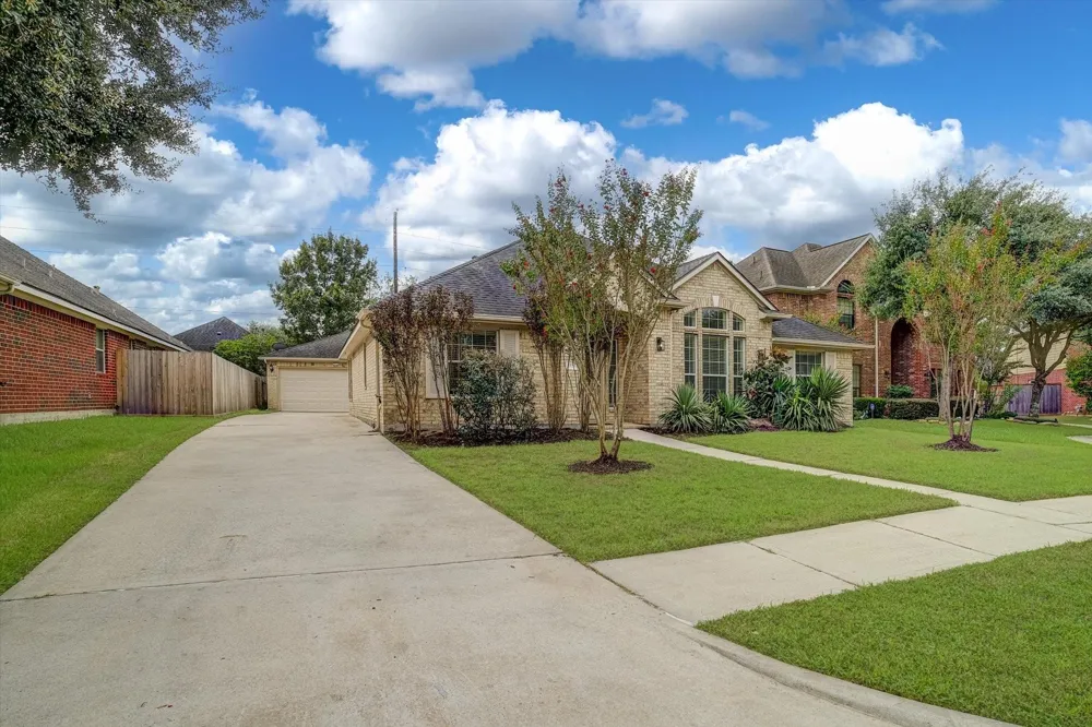 11511 Kingsbarn Court Tomball, TX 77377