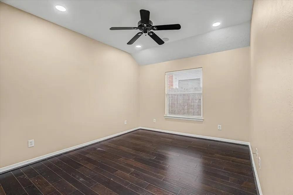 11511 Kingsbarn Court Tomball, TX 77377