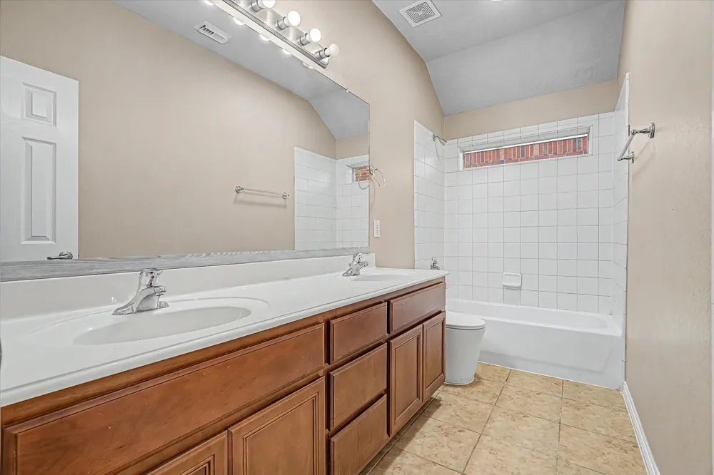 11511 Kingsbarn Court Tomball, TX 77377