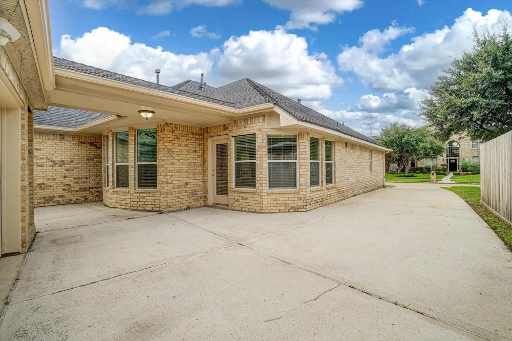11511 Kingsbarn Court Tomball, TX 77377