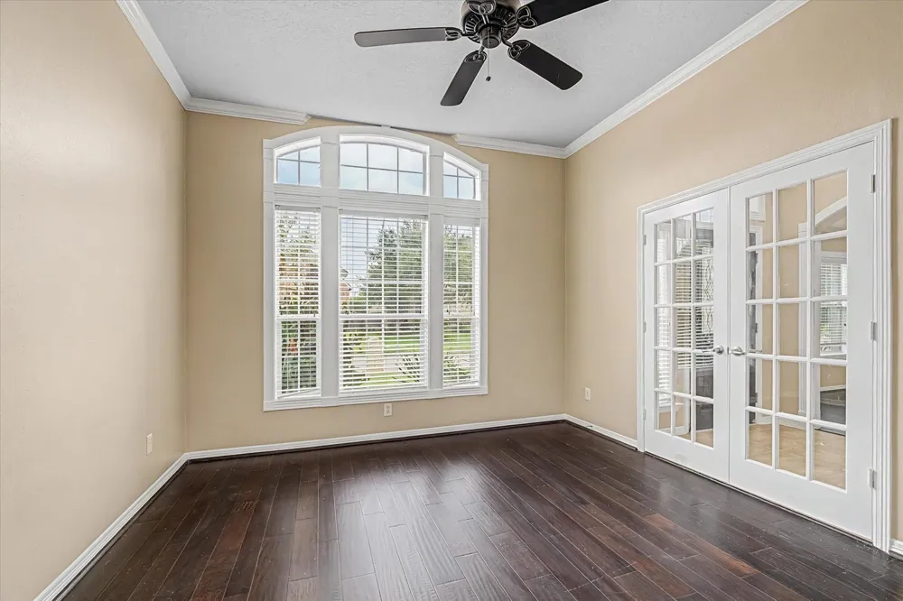 11511 Kingsbarn Court Tomball, TX 77377