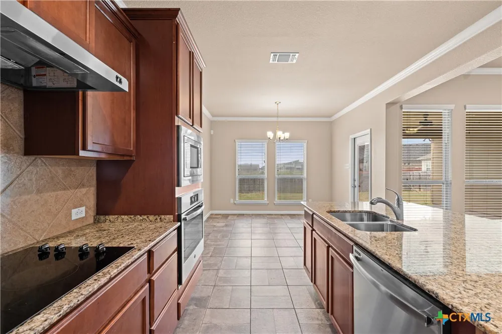 10223 Alamosa Lane Temple, TX 76502