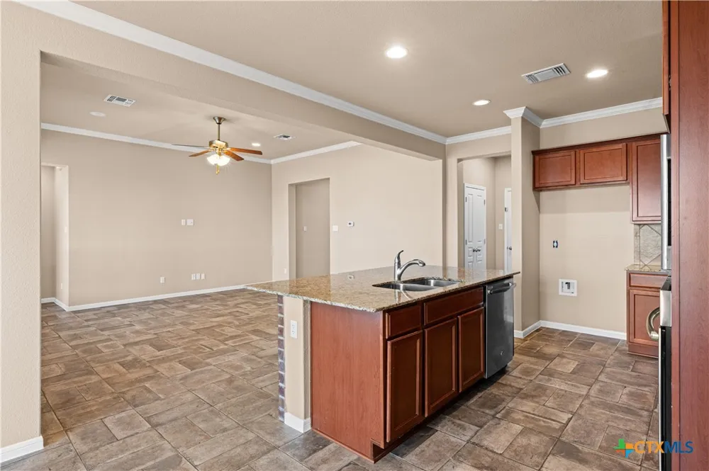 10223 Alamosa Lane Temple, TX 76502